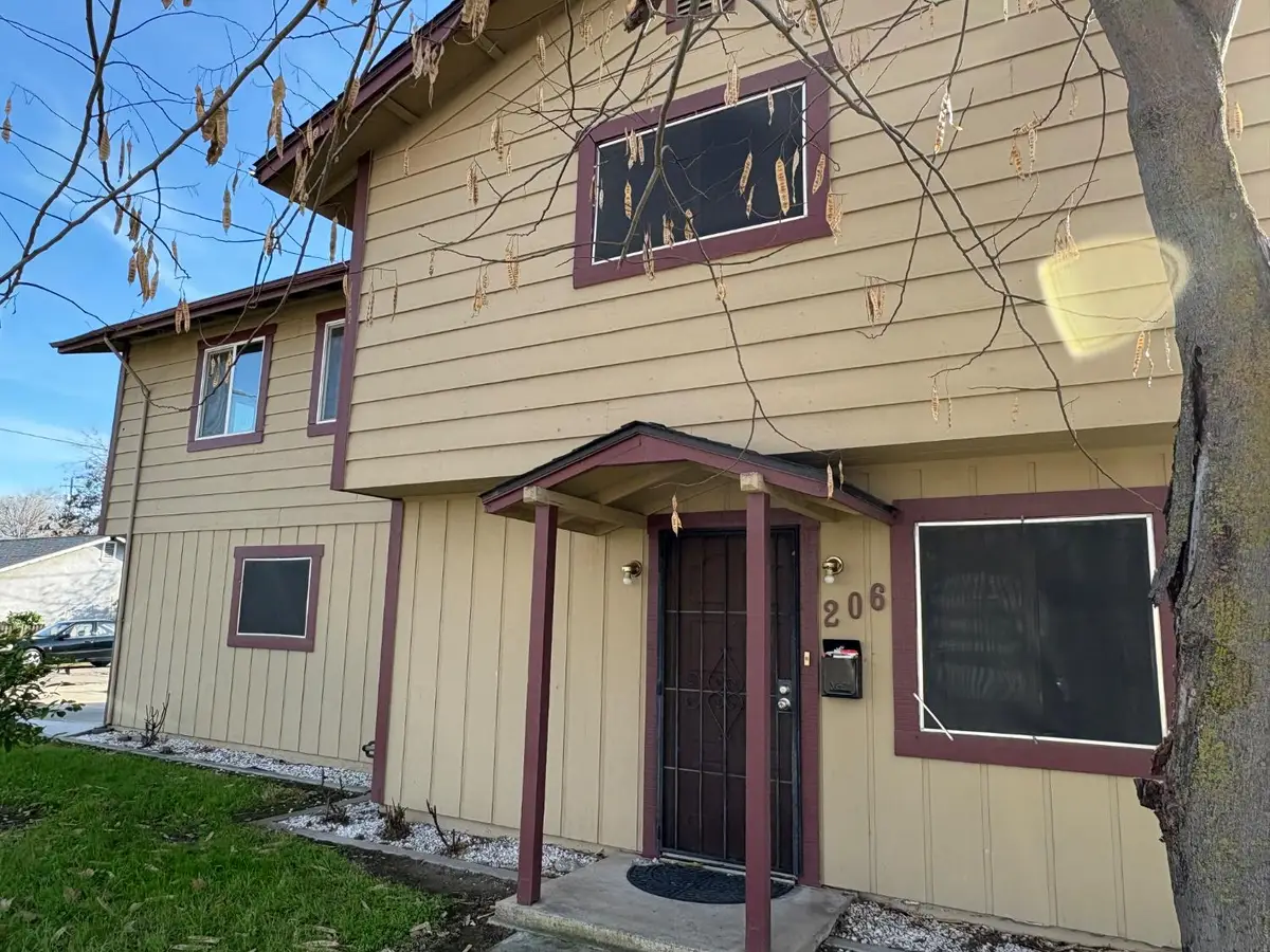 206 W 12th Street, Tracy, CA 95376 - Image #1