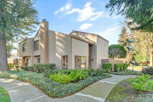 2264 Swarthmore Drive, Sacramento, CA 95825