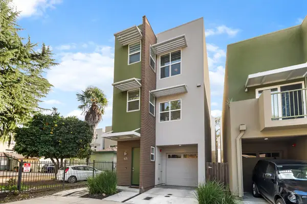 425 Outrigger Lane, West Sacramento, CA 95605