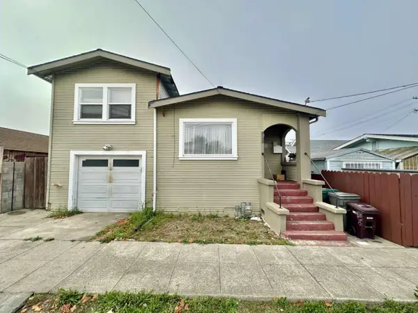 3801 Santa Rita Street, Oakland, CA 94601