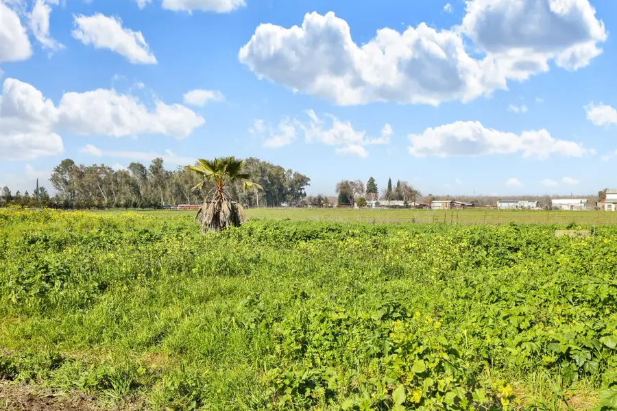 11617 Norman Avenue, Stockton, CA 95215 - Image #2