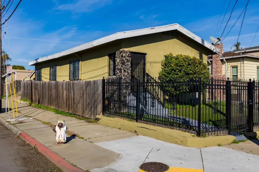 2301 87th Avenue, Oakland, CA 94605 - #2