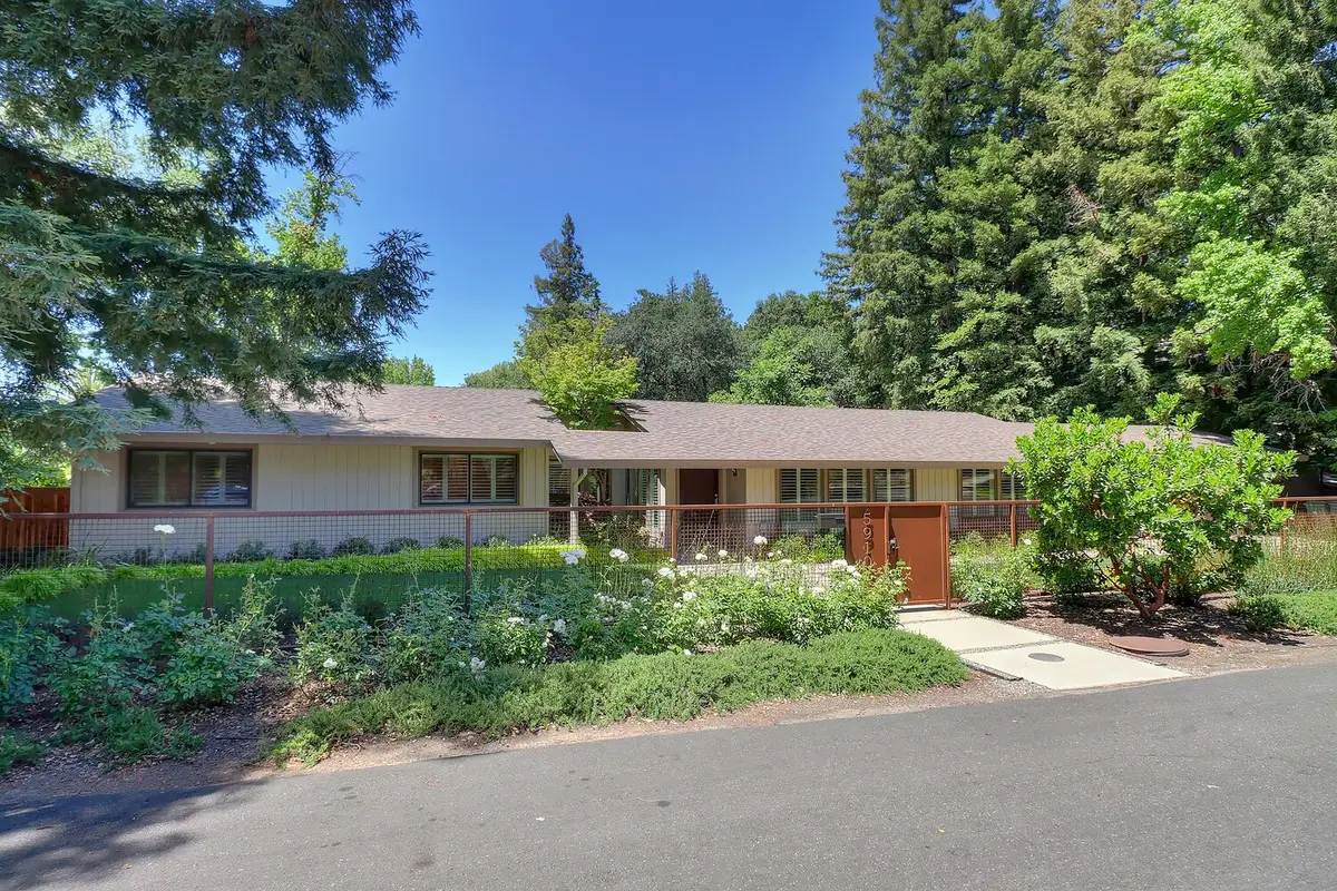 5910 River Glen Court, Carmichael, CA 95608 - Image #1