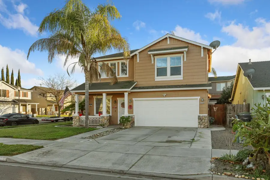 2394 Tea Rose Street, Turlock, CA 95382 - Image #2