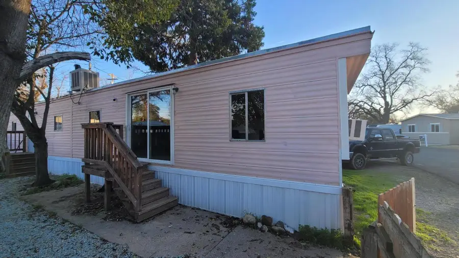 5812 Cedars Rd #19, Redding, CA 96001 - Image #2