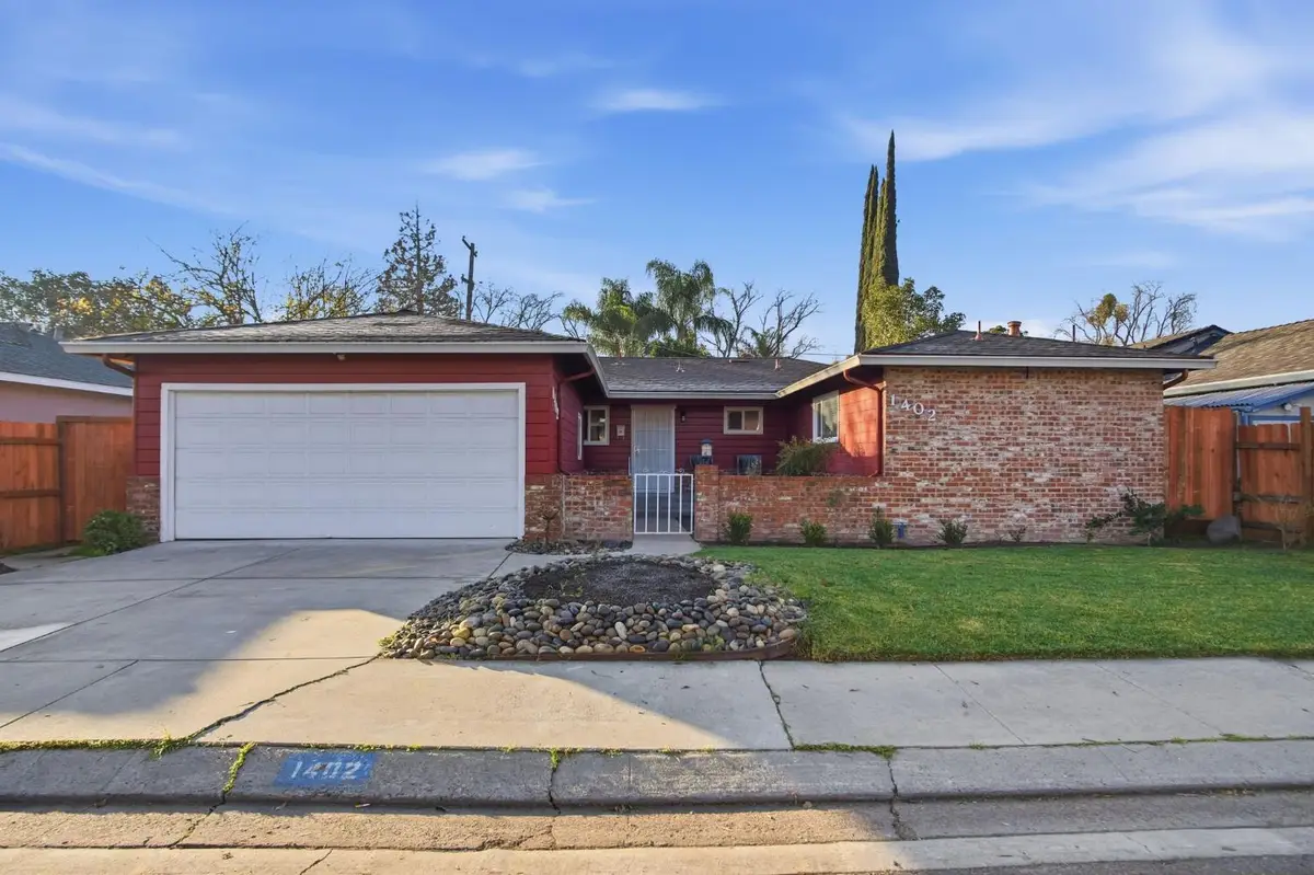 1402 W Orangeburg Avenue, Modesto, CA 95350 - Image #1