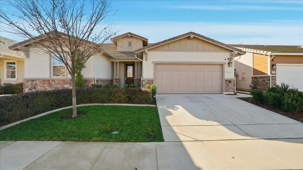 1003 Carson River Drive, Lincoln, CA 95648