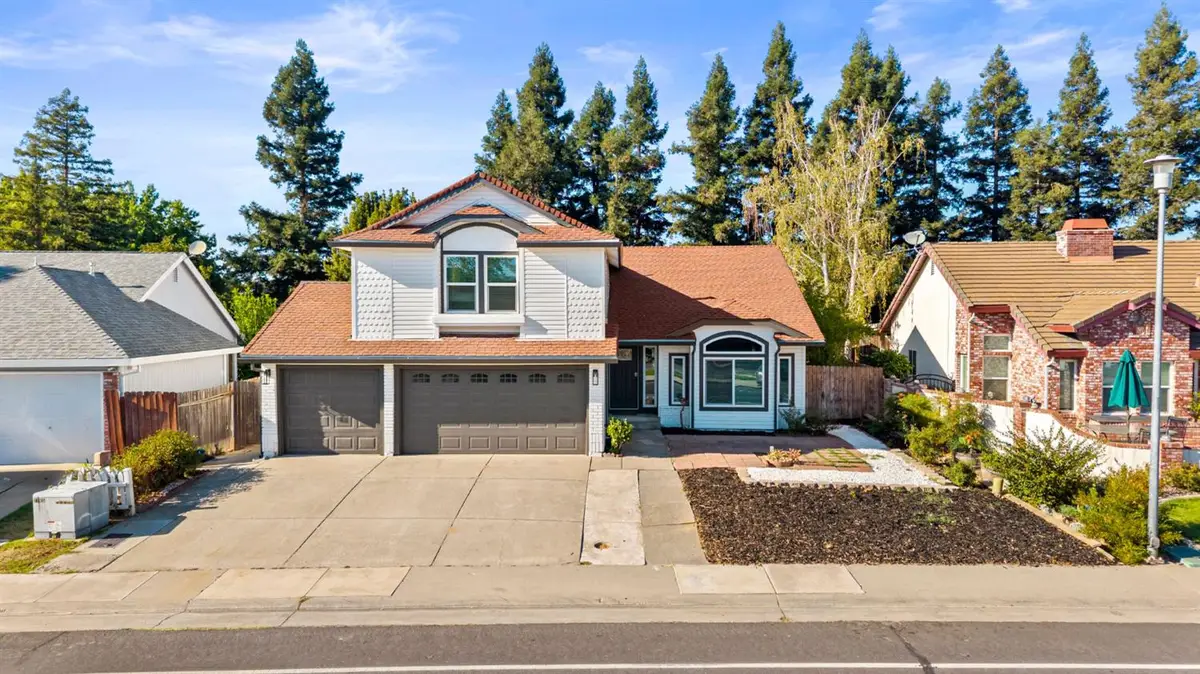 8917 Old Creek Drive, Elk Grove, CA 95758 - Image #1