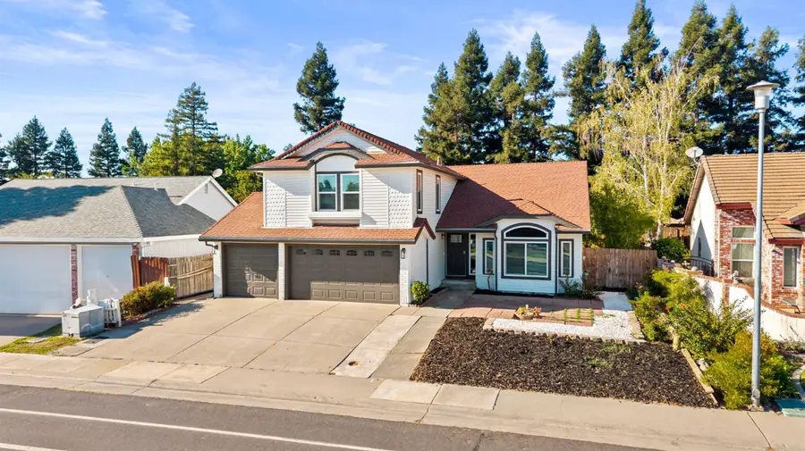 8917 Old Creek Drive, Elk Grove, CA 95758 - Image #2