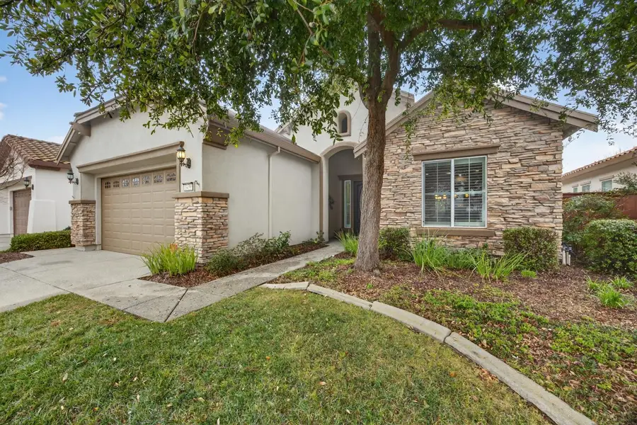 3439 Kennerleigh Parkway, Roseville, CA 95747 - Image #2