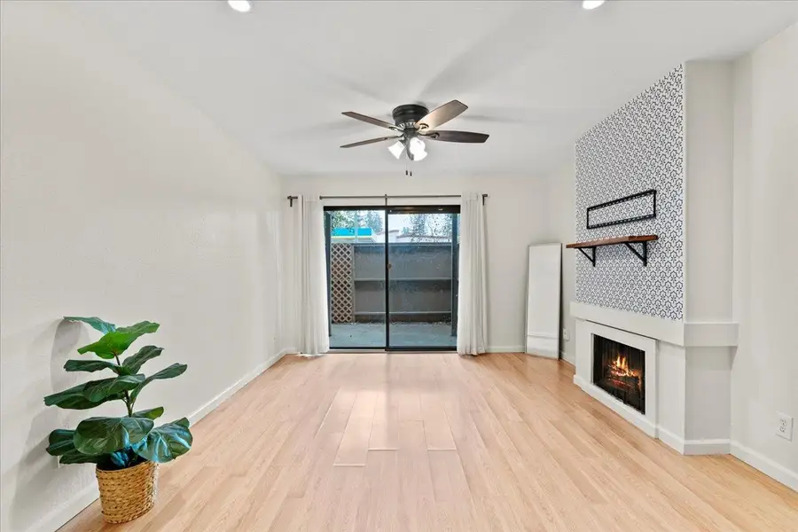 903 Fulton Avenue #407, Sacramento, CA 95825 - #2