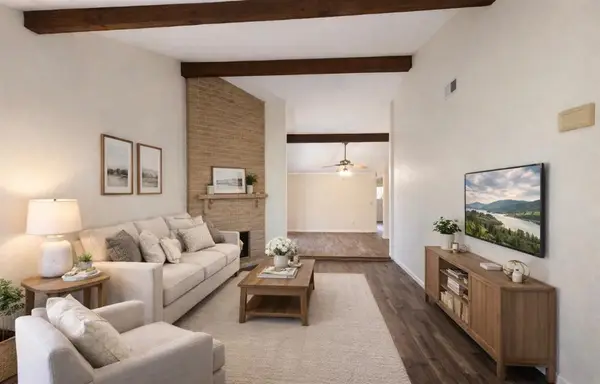 9128 Nasreen Dr, Sacramento, CA 95826