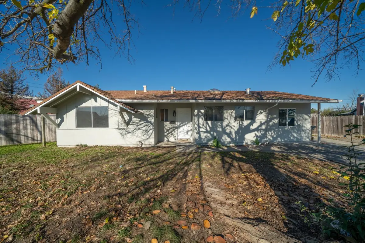 6504 Harley Way, Sacramento, CA 95828 - Image #1