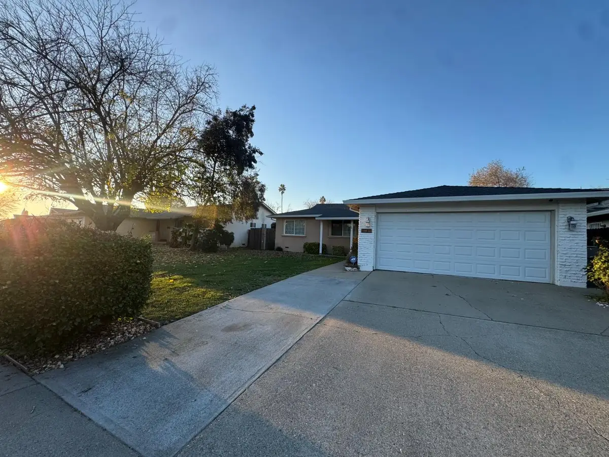 4631 Beechnut Way, Sacramento, CA 95823 - #1