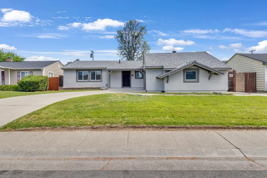 7467 Center Parkway, Sacramento, CA 95823 - #2