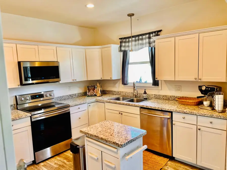 3427 N Hunter Street, Stockton, CA 95204 - Image #2