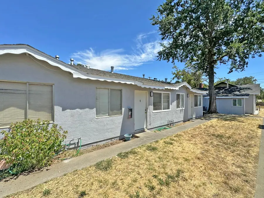 1705 Kenwood Street, Sacramento, CA 95815 - #3