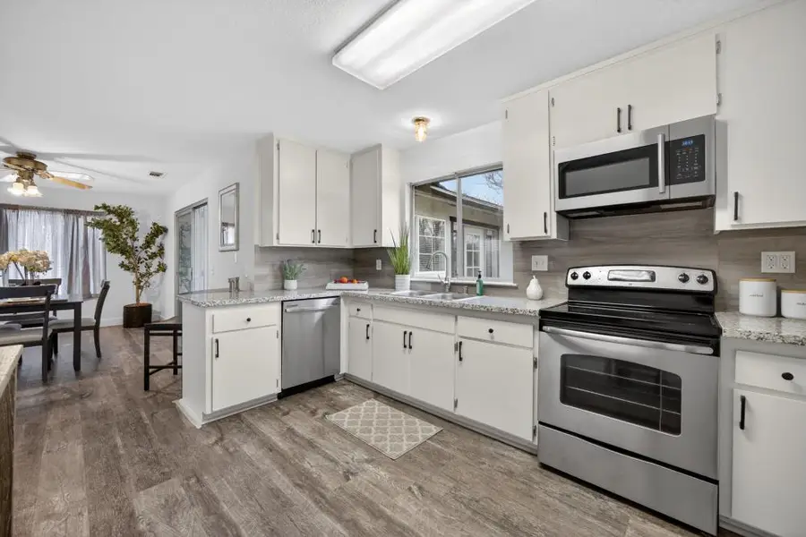 7462 50th Avenue, Sacramento, CA 95828 - #3