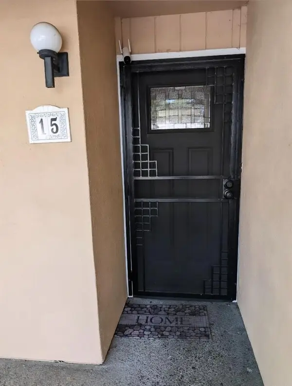 3768 W Benjamin Drive #15, Stockton, CA 95219