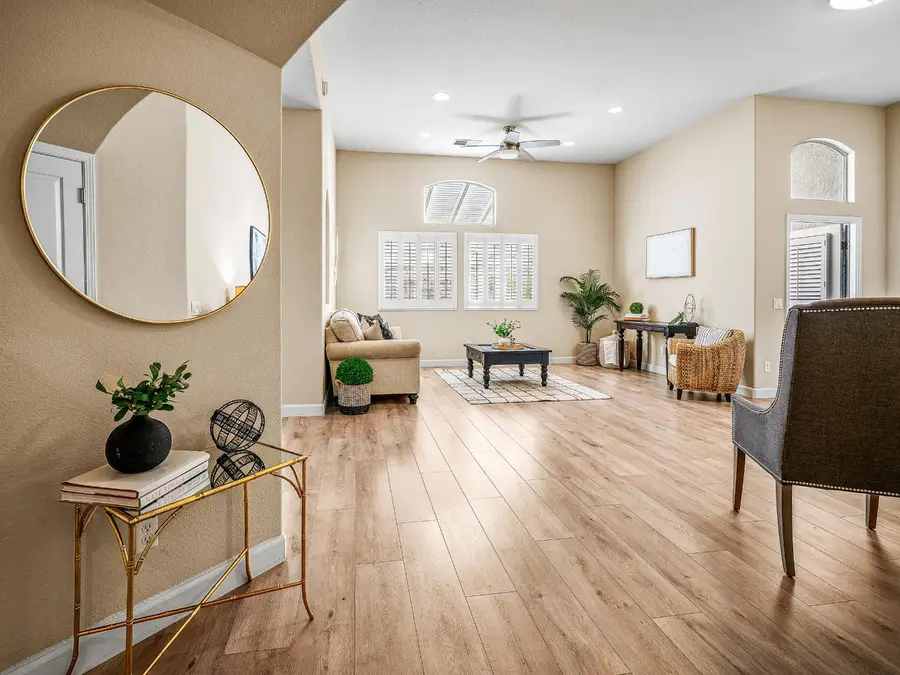 467 Facet Place, Folsom, CA 95630 - Image #3