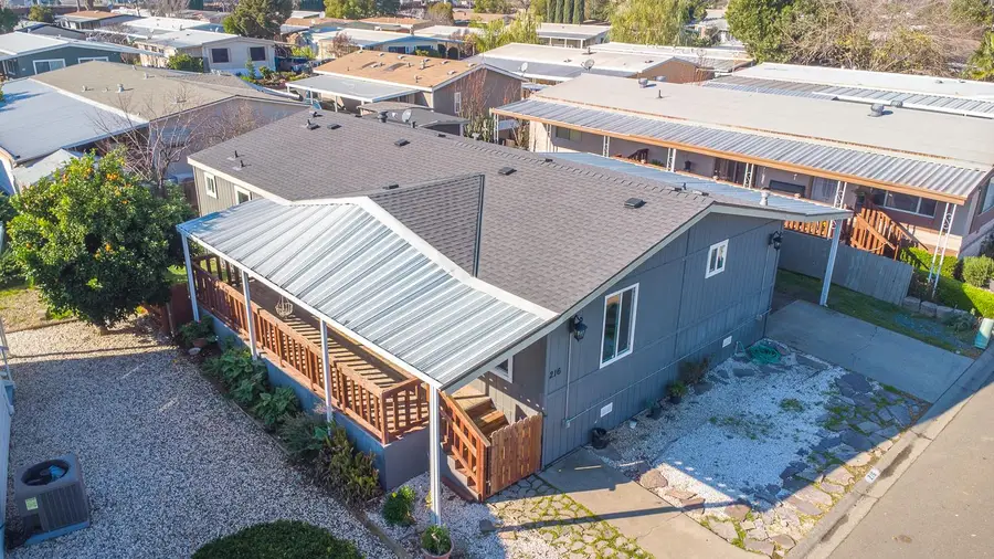 216 California Loop, Sacramento, CA 95823 - Image #2