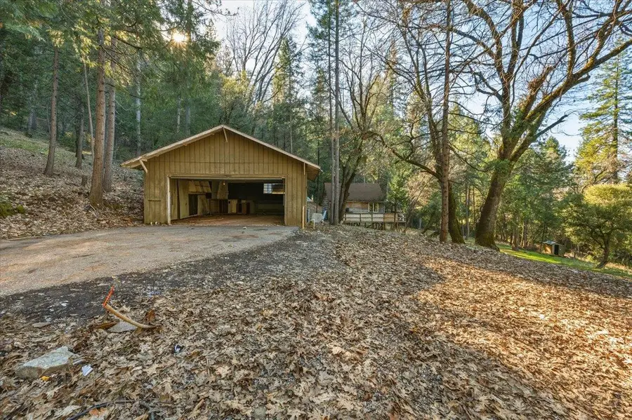 12056 N Bloomfield Road, Nevada City, CA 95959 - Image #3