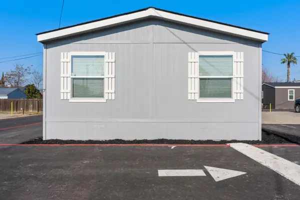 317 Moffat Boulevard #7, Manteca, CA 95336