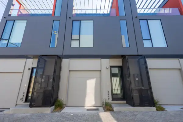 2419 Binnen Lane, Sacramento, CA 95818