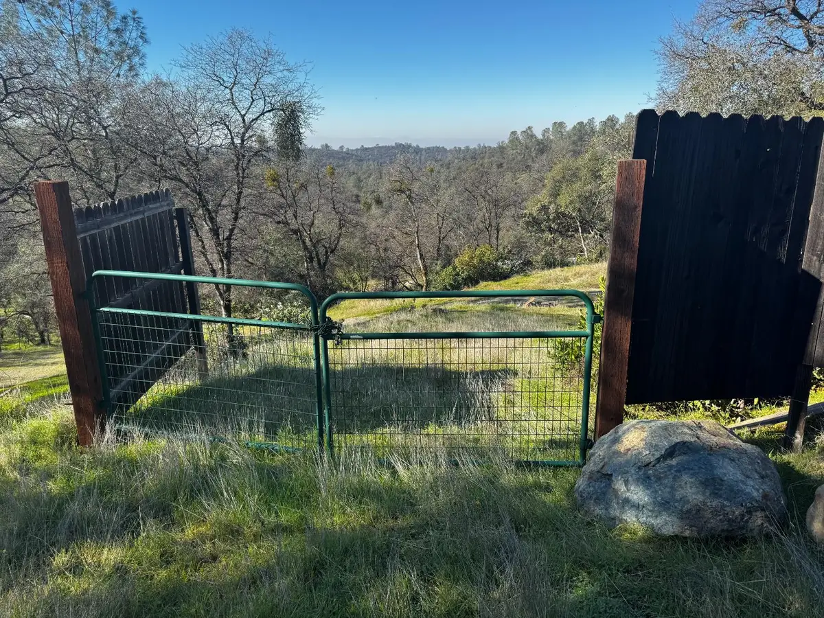 15806 Perimeter Road, Grass Valley, CA 95949 - #1