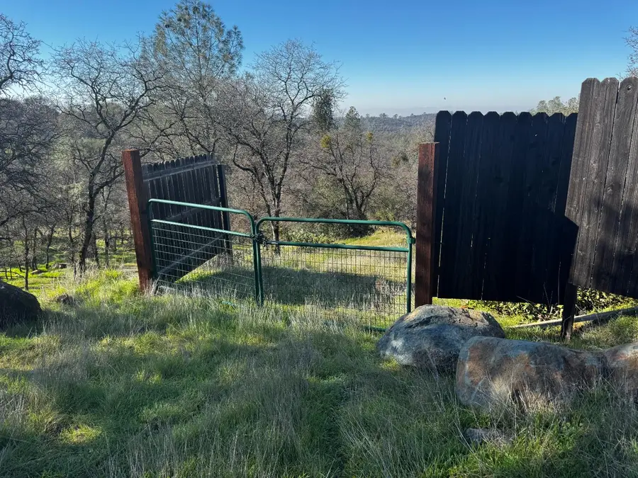 15806 Perimeter Road, Grass Valley, CA 95949 - #2