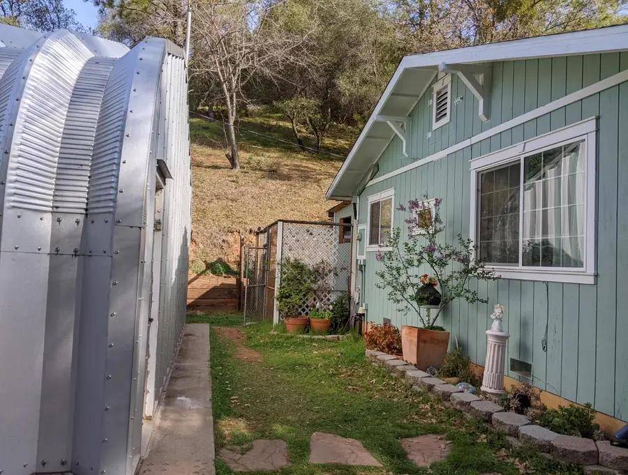 10180 Rock Creek Road, Placerville, CA 95667 - Image #3