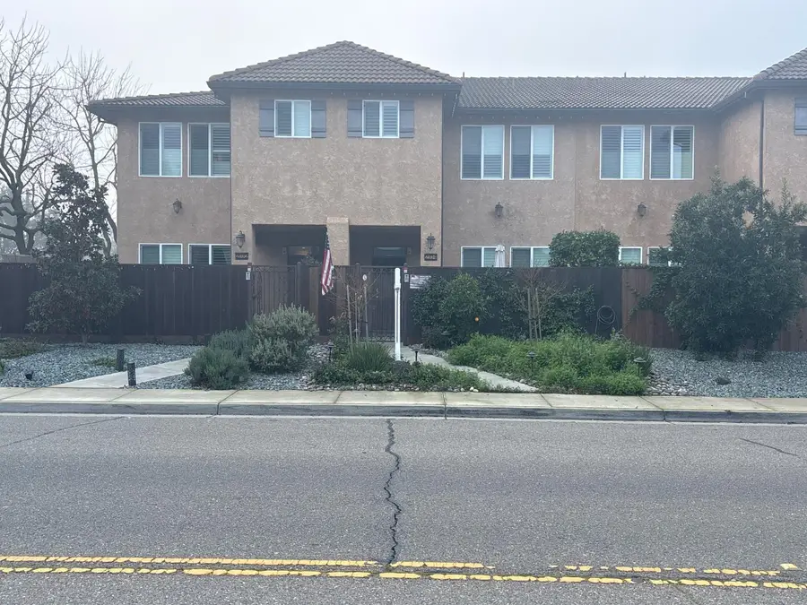 2104 Tienda, Lodi, CA 95242 - Image #2