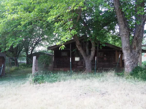 21705 S Powerhouse Road, Manton, CA 96059