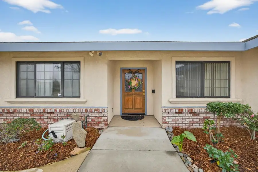 740 Lake Canyon Avenue, Galt, CA 95632 - Image #3