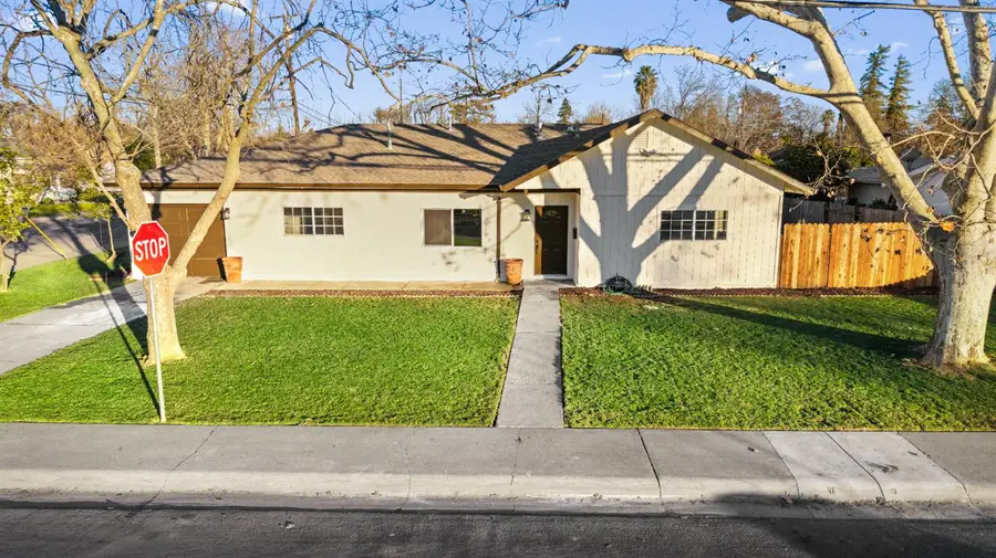 1 Walnut Street, Woodland, CA 95695 - #3