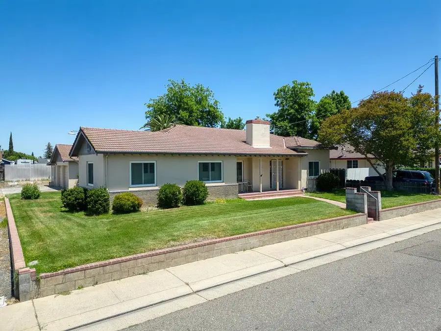 2212 Vine Avenue, Escalon, CA 95320 - Image #2