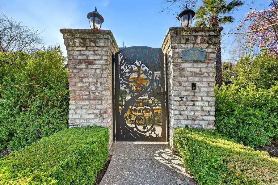 1716 Sutterville Road, Sacramento, CA 95822 - #3