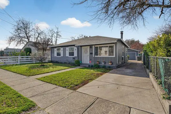 105 Yosemite Street, Roseville, CA 95678