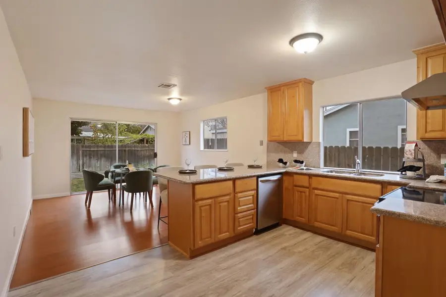 1861 Mcpeak Court, Tracy, CA 95376 - Image #3