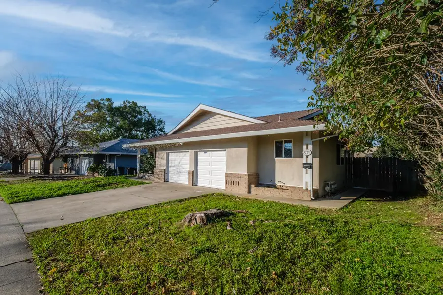 5725 Woodleigh Drive, Carmichael, CA 95608 - #3