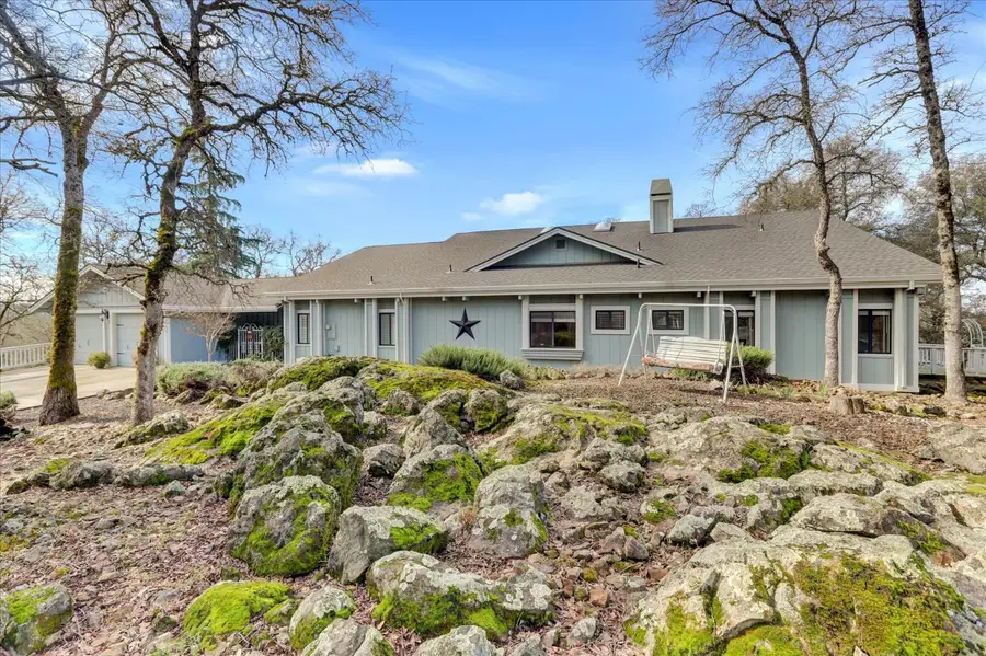 12025 Wanderer Road, Auburn, CA 95602 - #2