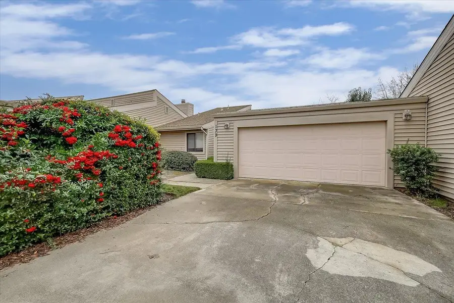 139 Country Club Drive, Colusa, CA 95932 - #3