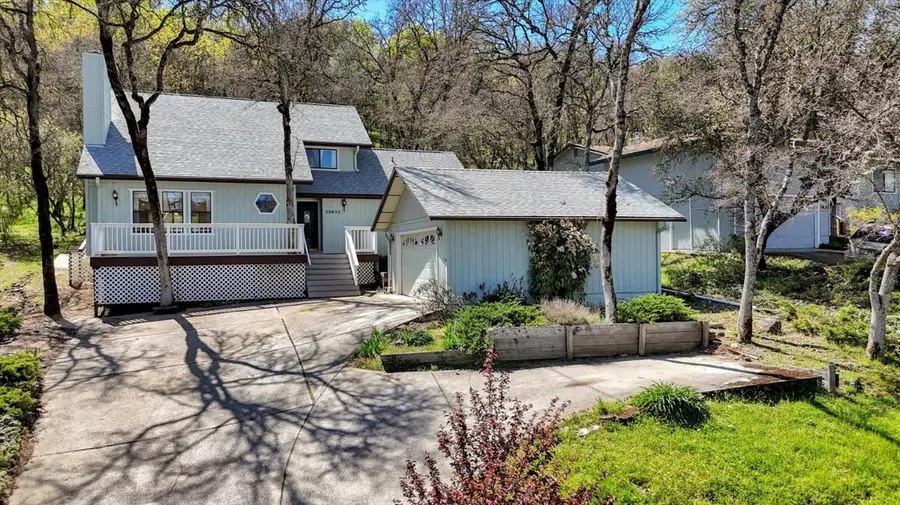 20652 Chaparral Circle, Penn Valley, CA 95946 - Image #2