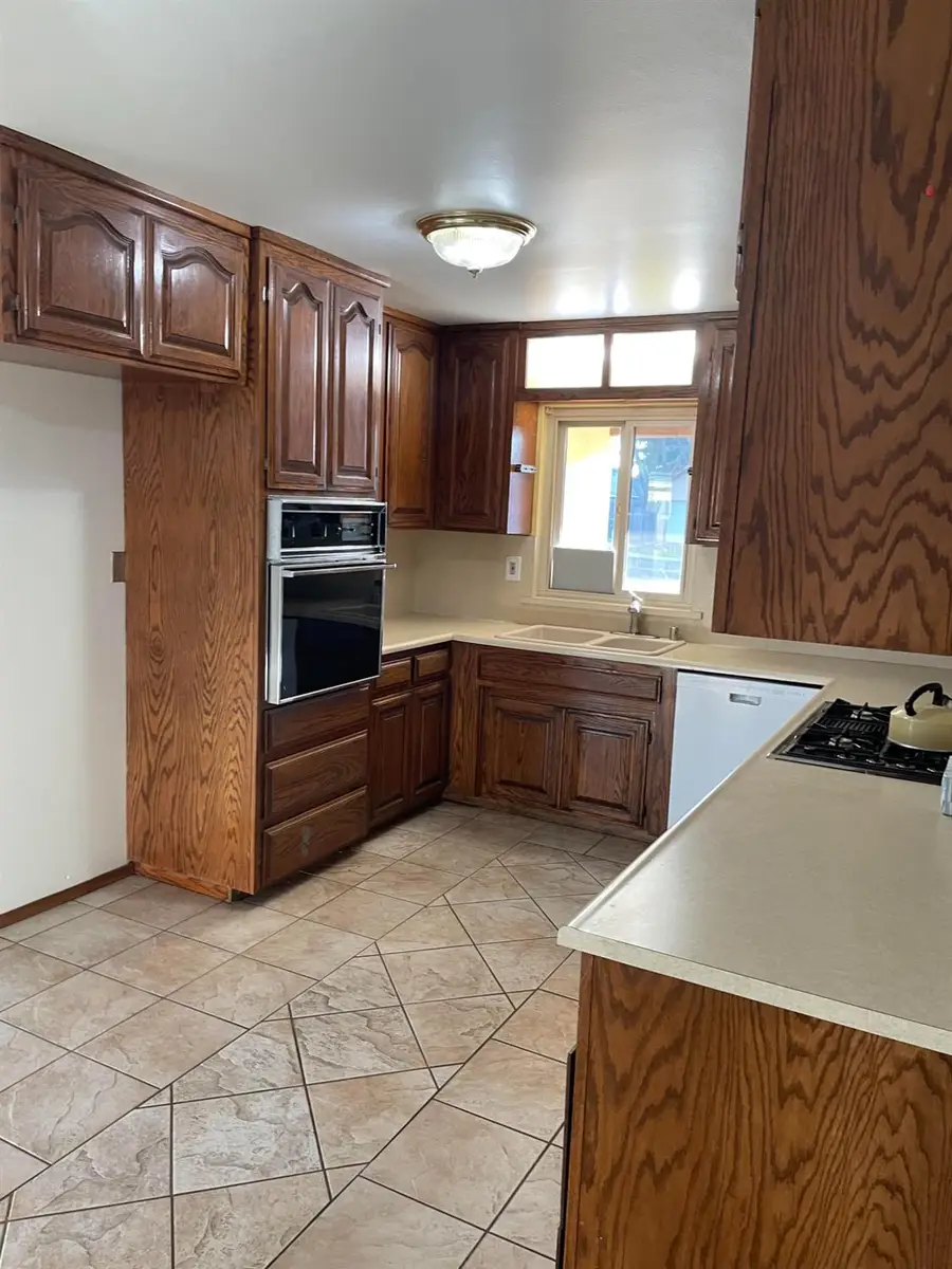 2113 Milford Lane, Modesto, CA 95355 - #3