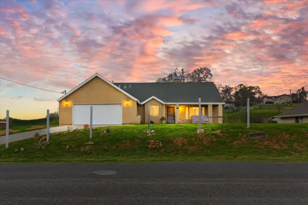 4040 Flint Trail, Copperopolis, CA 95228