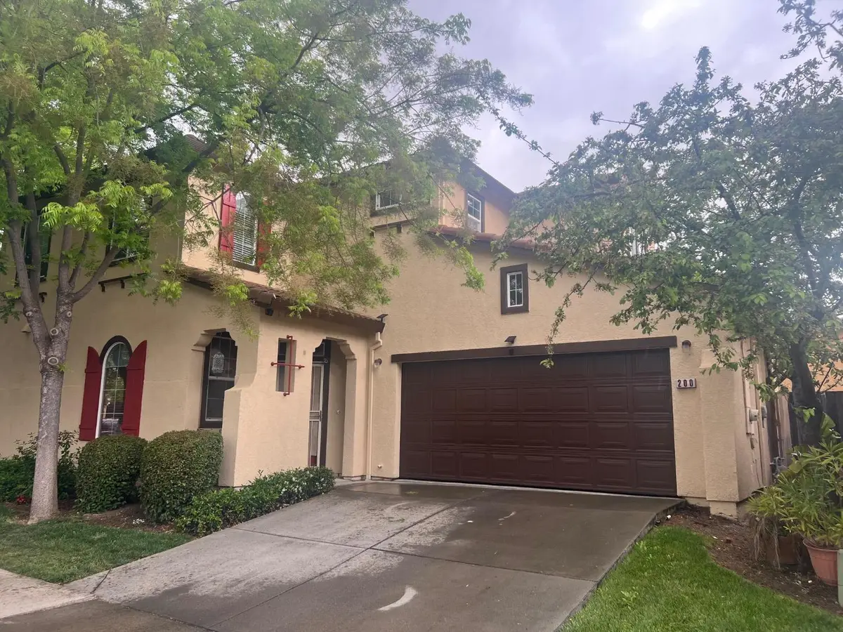 200 Dragonfly Circle, Sacramento, CA 95834 - Image #1