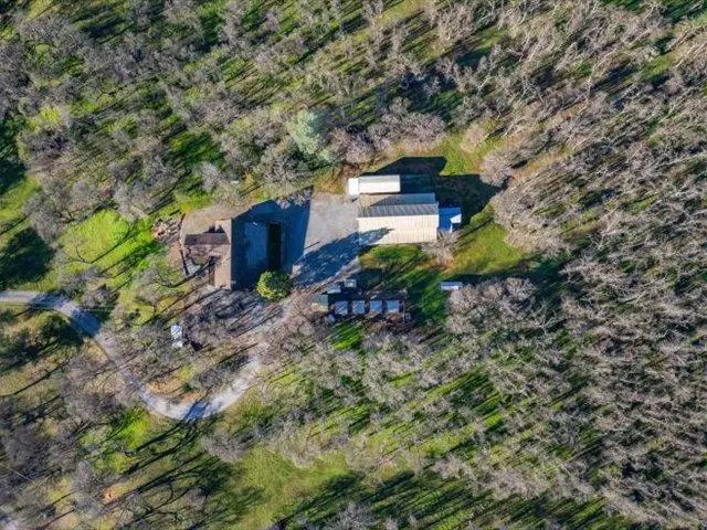 18810 Phyllis Road, Cottonwood, CA 96022 - Image #2