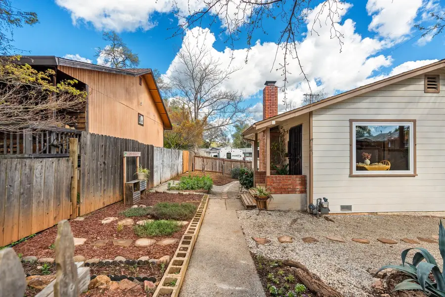 161 Summit Street, Auburn, CA 95603 - #2
