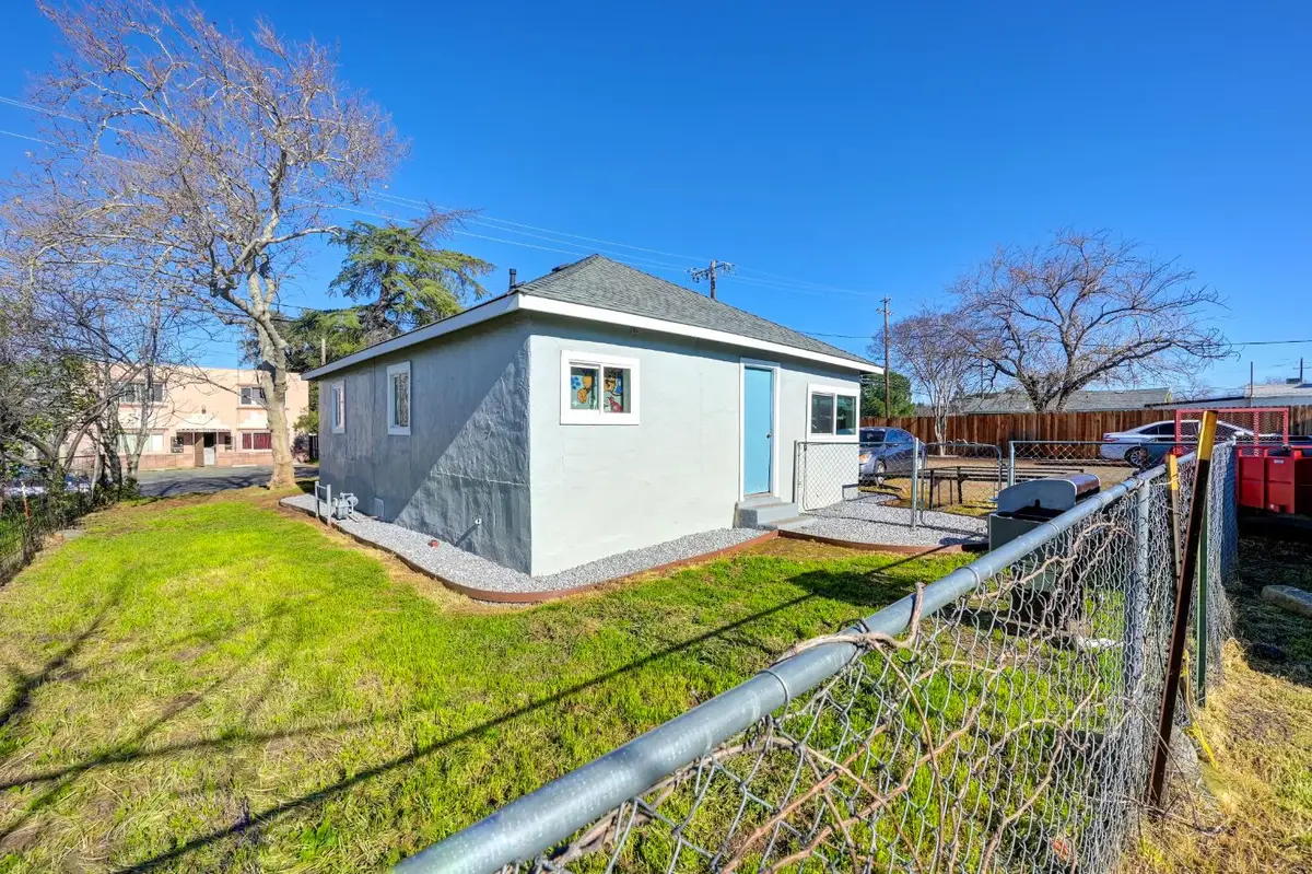 1923 Wyandotte Avenue, Oroville, CA 95966 - #1