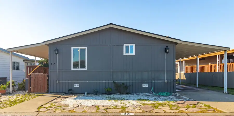 216 California Loop, Sacramento, CA 95823 - #3